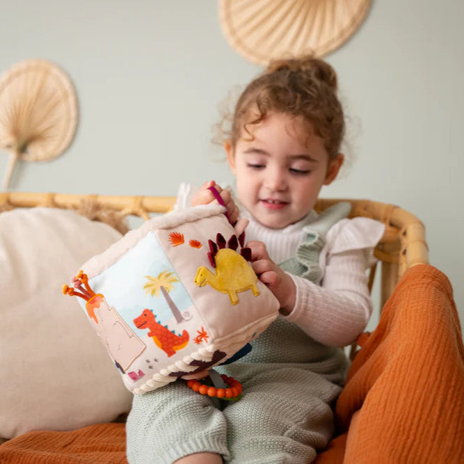 Cubo de Actividades - Dinosaurios | Little Big Friends