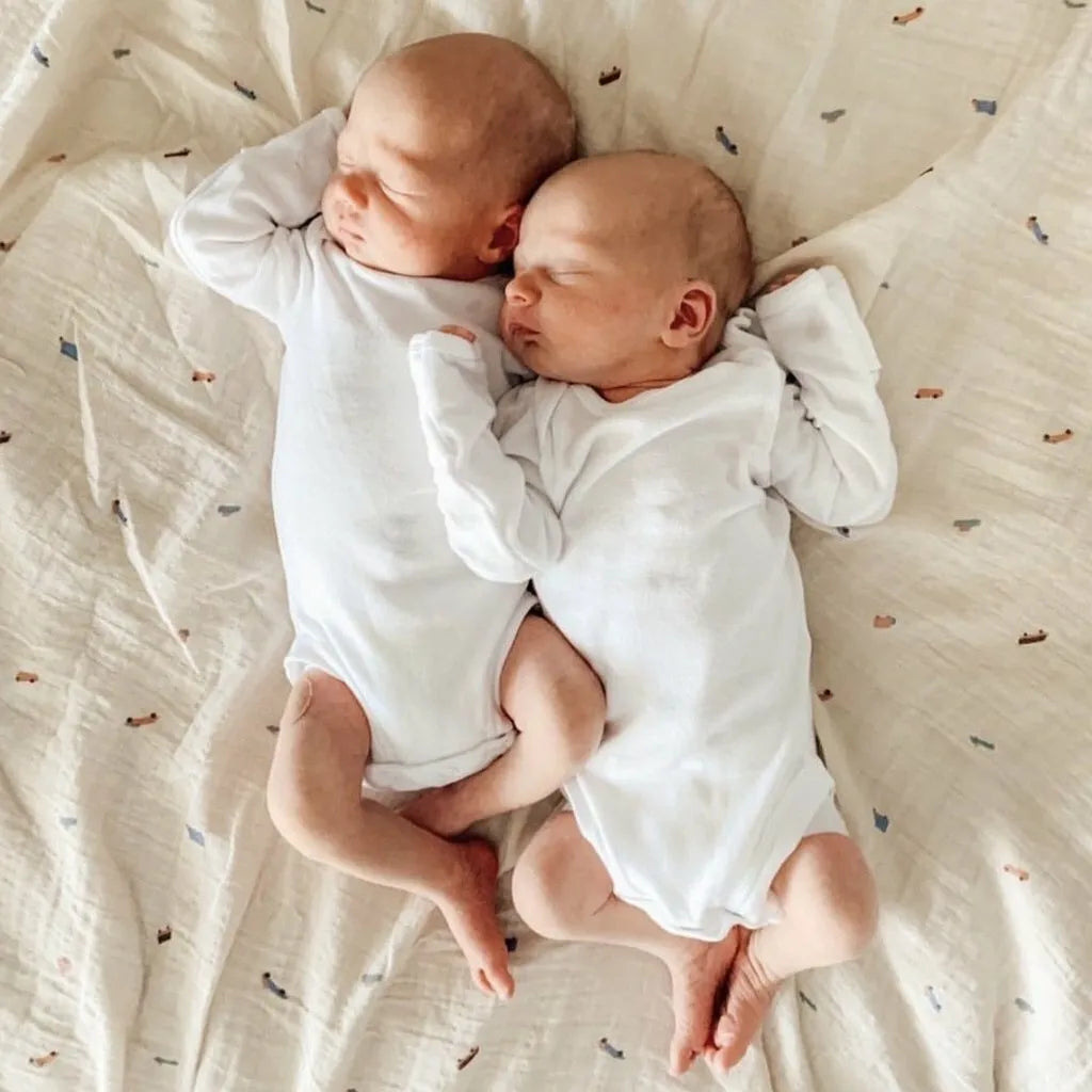 Manta Swaddle de Muselina de Algodón Orgánico - Cars | Mushie