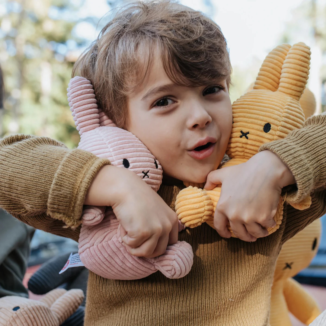 Peluche Miffy Eco Corduroy 23 cm - Buttercream | Bon Ton Toys