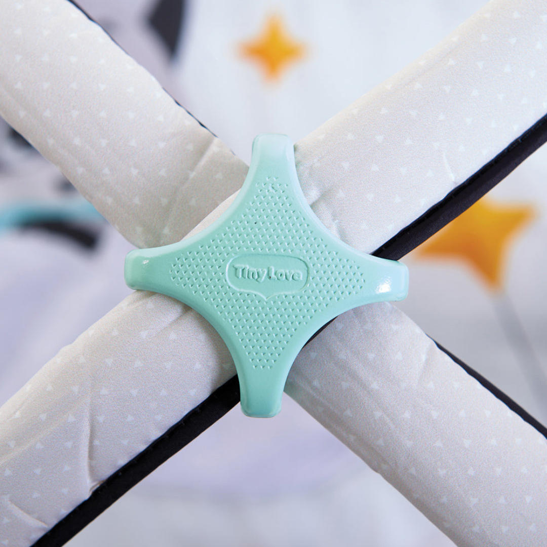 Gimnasio Magical Tales - Negro & Blanco | Tiny Love