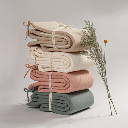 Protector de Cuna de Muselina en Algodón Orgánico - Rosa | LOU BLOOM