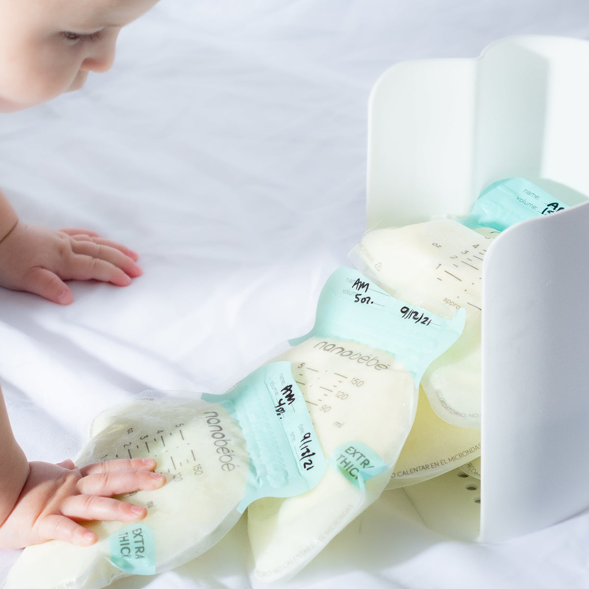 Bolsas para Leche Materna con Organizador Apilable - 25 unidades | Nanobebé