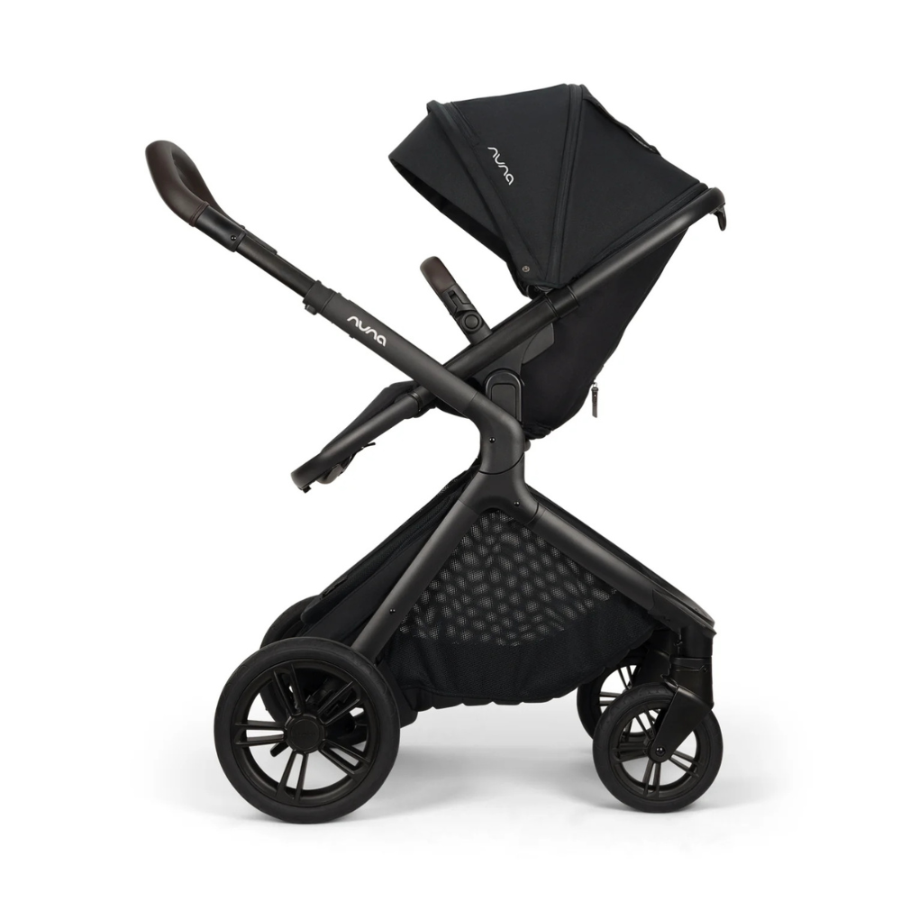 Coche de Paseo Demi™ Icon-Caviar | Nuna