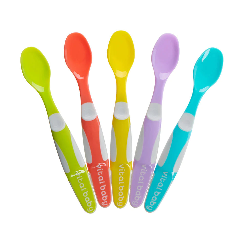 Pack of colored spoons 