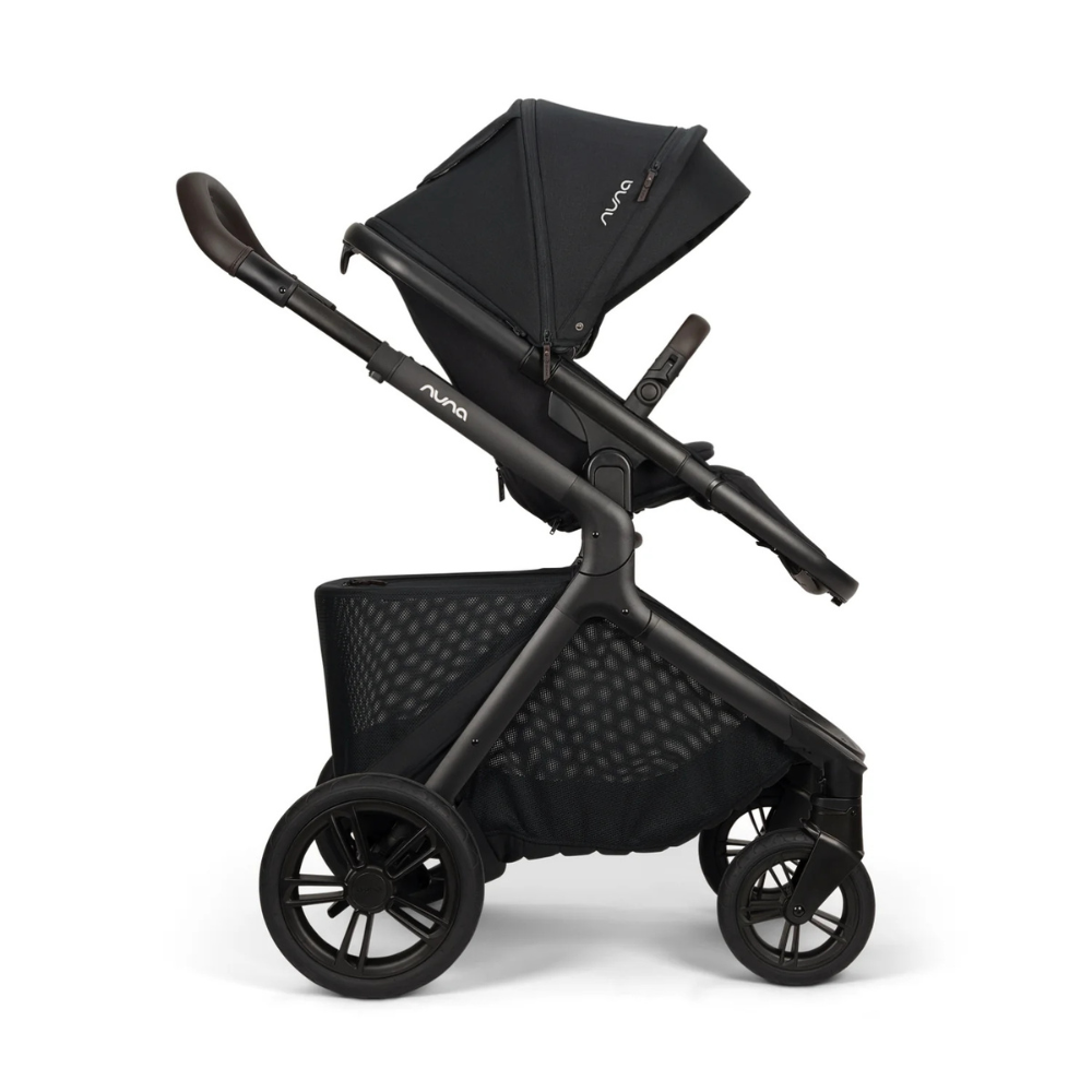 Coche de Paseo Demi™ Icon-Caviar | Nuna
