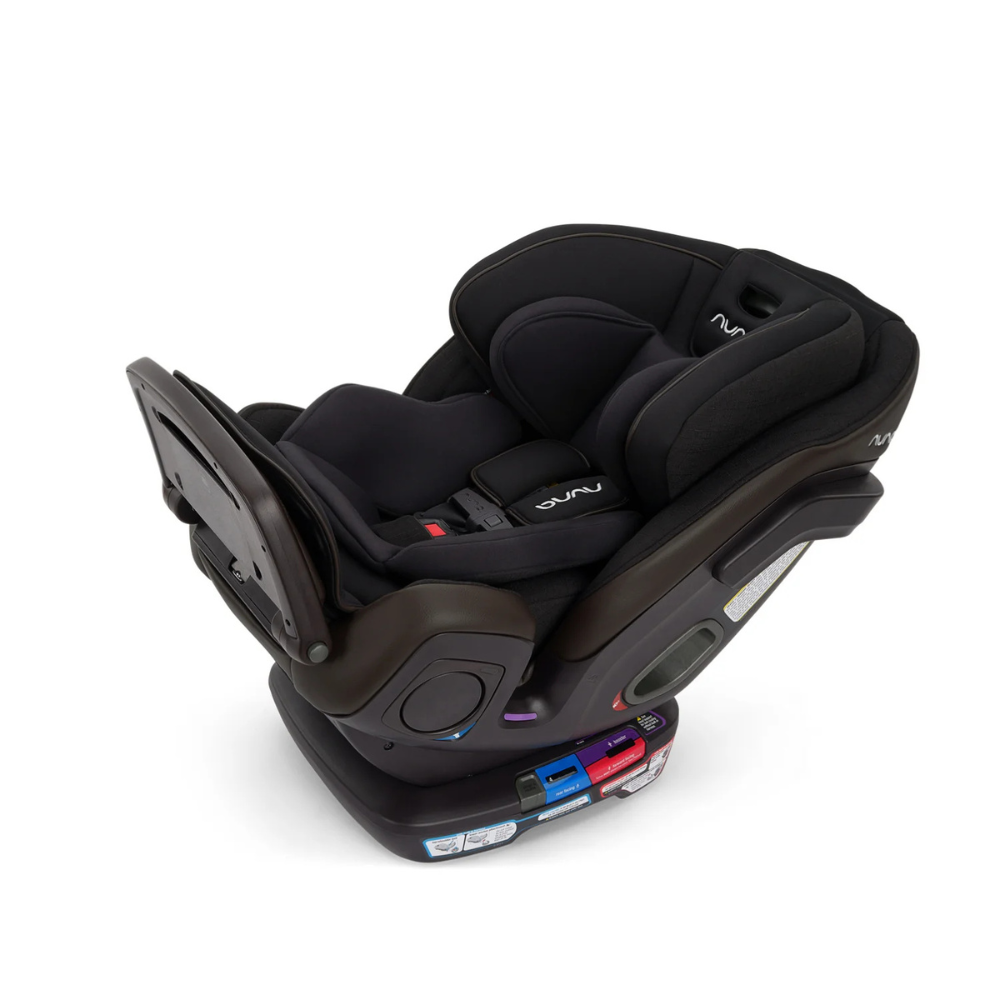 Silla de Auto Convertible Exec™ Next Caviar | Nuna