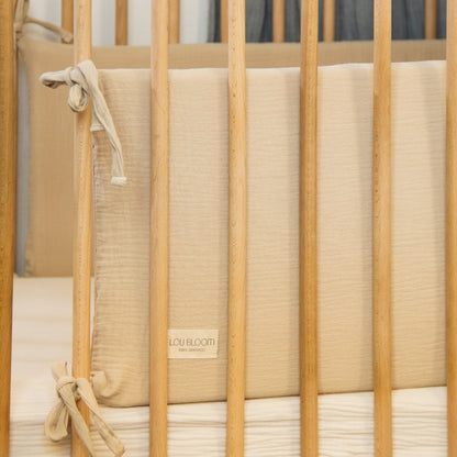 Protector de Cuna de Muselina en Algodón Orgánico - Beige | LOU BLOOM