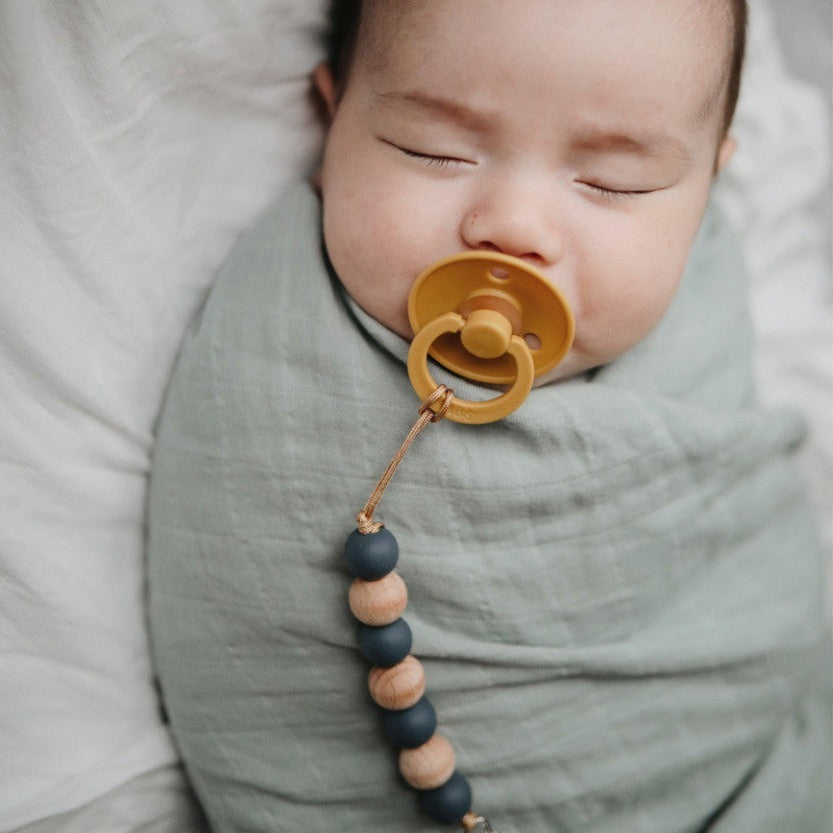 Manta Swaddle de Muselina de Algodón Orgánico - Belgian Grey | Mushie