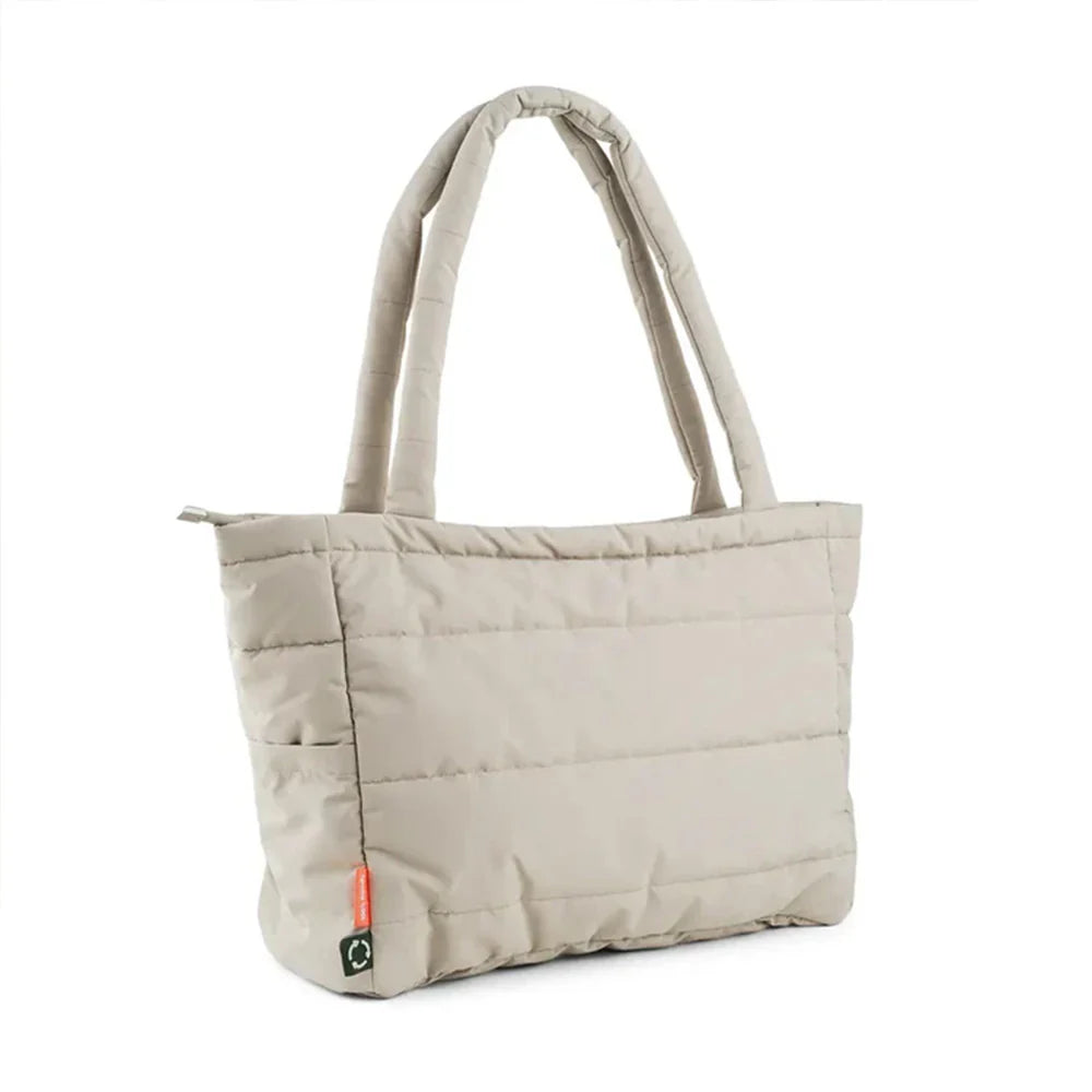 Bolso Maternal Tote Acolchado con Mudador Portátil - Arena | Done by deer
