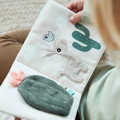 Libro de Actividades Lalee - Arena | Done by deer