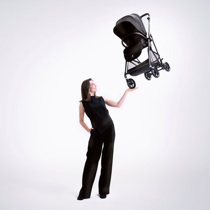 Coche de Paseo Melio - Magic Black | CYBEX