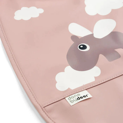 Babero con Velcro Happy Clouds - Rosa | Done by deer