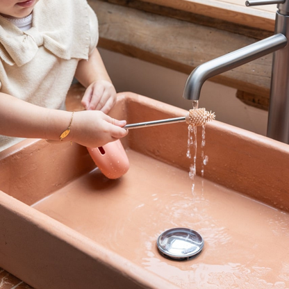 Cepillo de Limpieza para Mamaderas Yummy - Blush | Baby on the Move