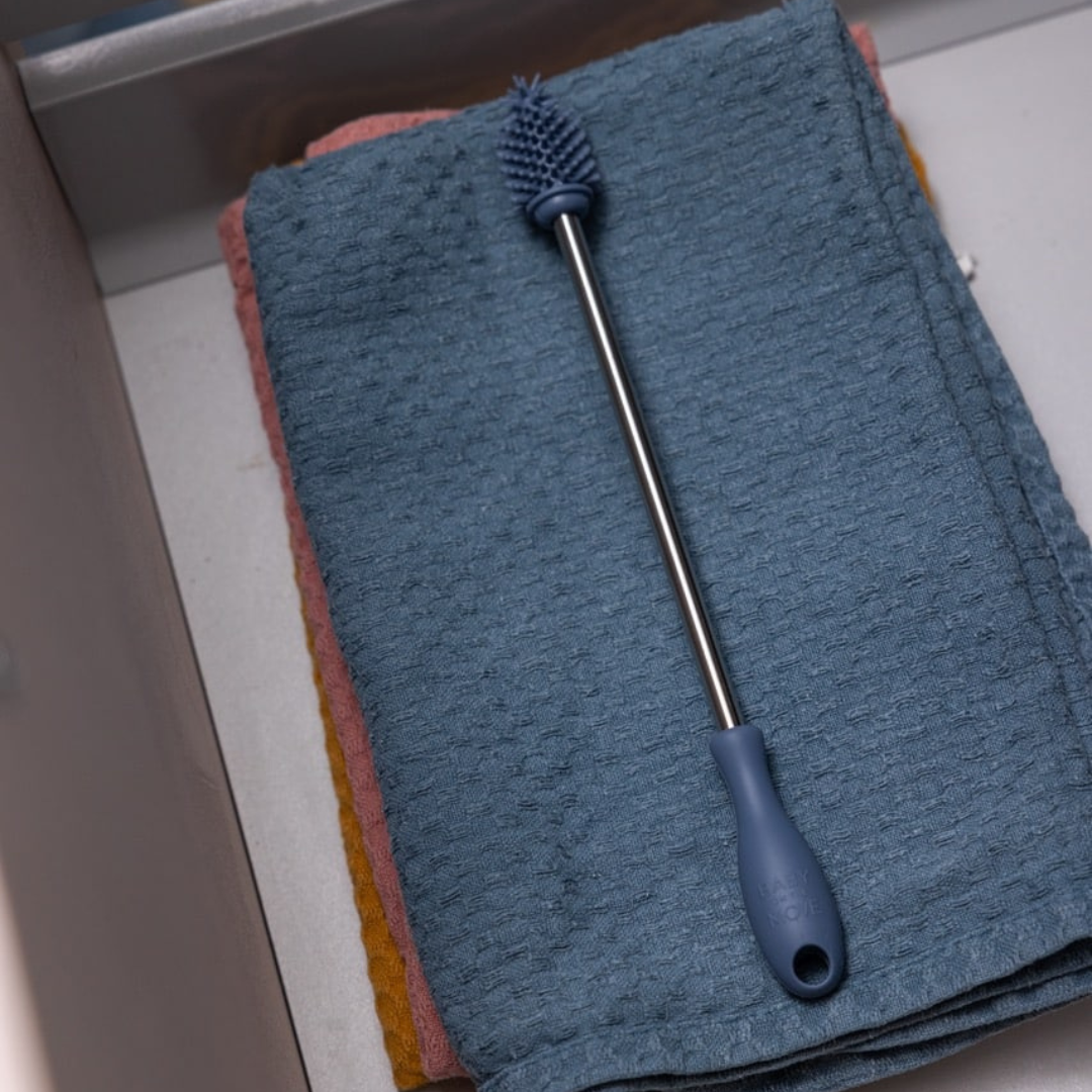 Cepillo de Limpieza para Mamaderas Yummy - Denim | Baby on the Move