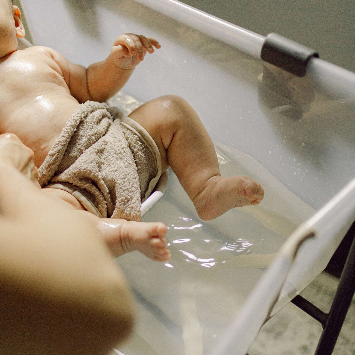 Pack Tina Plegable Flexi Bath® con Soporte para Recién Nacido - Blanco | Stokke