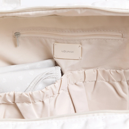 Bolso Maternal Quilt - Beige con Flores Blancas | Lounge