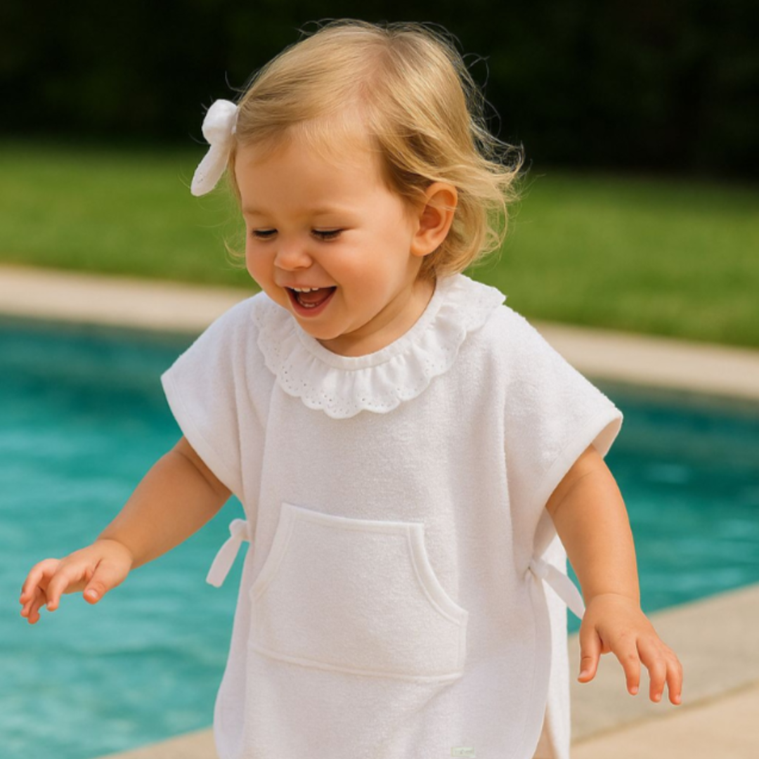 Poncho de Toalla - Broderie Blanco | miNest