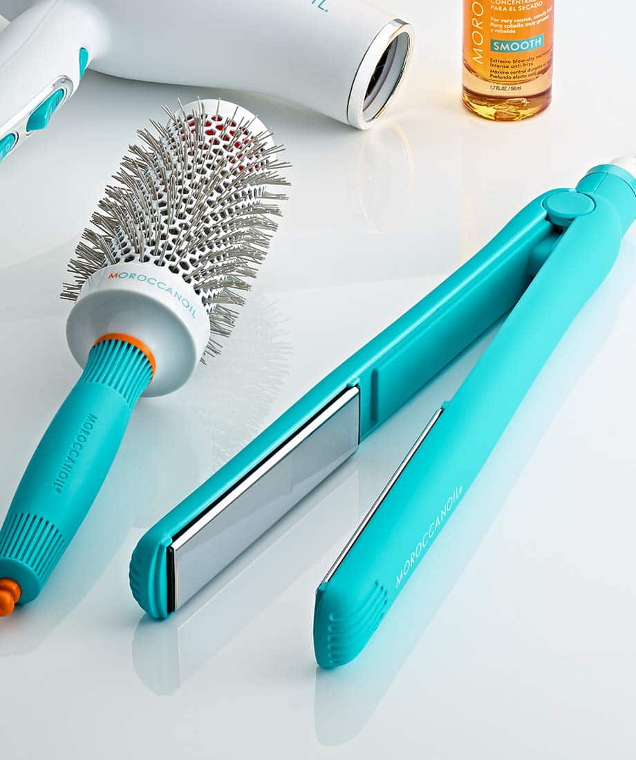 MOROCCANOIL Perfectly Polished Titanium Flat Iron