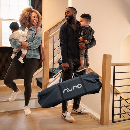 Cuna de Viaje Sena™ Aire - Charcoal | Nuna