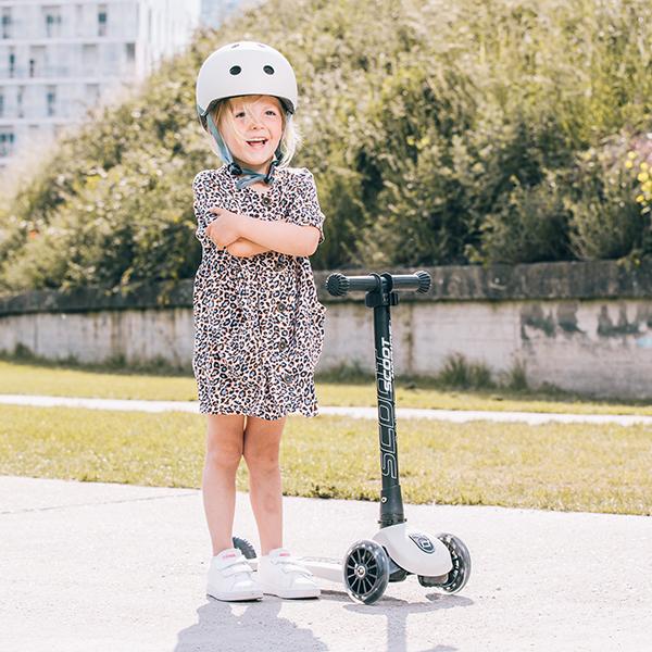 Scooter Highwaykick 3 LED - Ash | Scoot and Ride