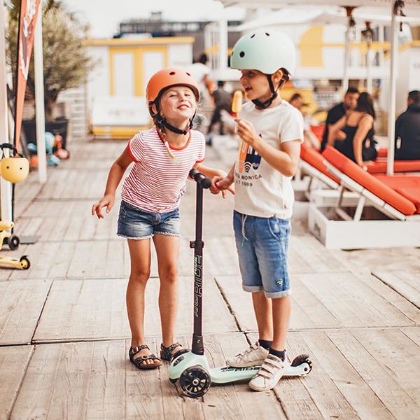 Scooter Highwaykick 3 LED - Kiwi | Scoot and Ride