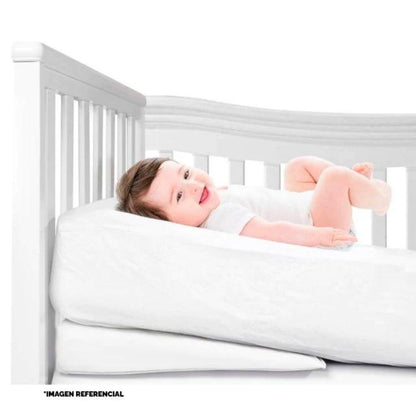 Anti-reflux cushion for co-sleeping crib