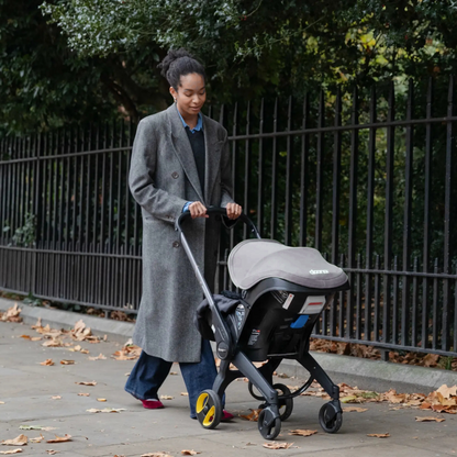 Silla Nido y Coche de Paseo 2 en 1 - Doona+ - Grey Hound | Doona