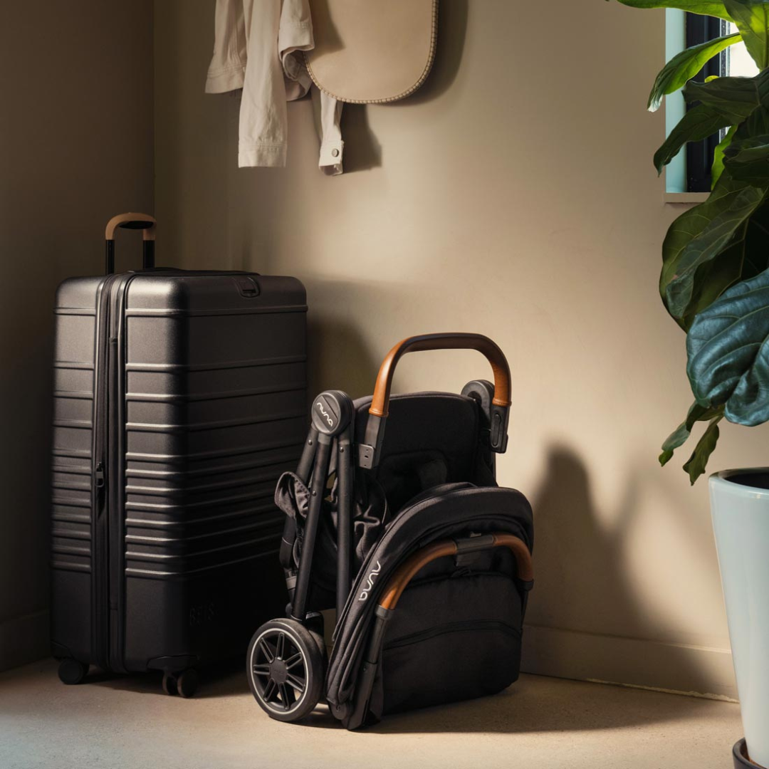 Coche de Paseo Trvl™ - Black | Nuna
