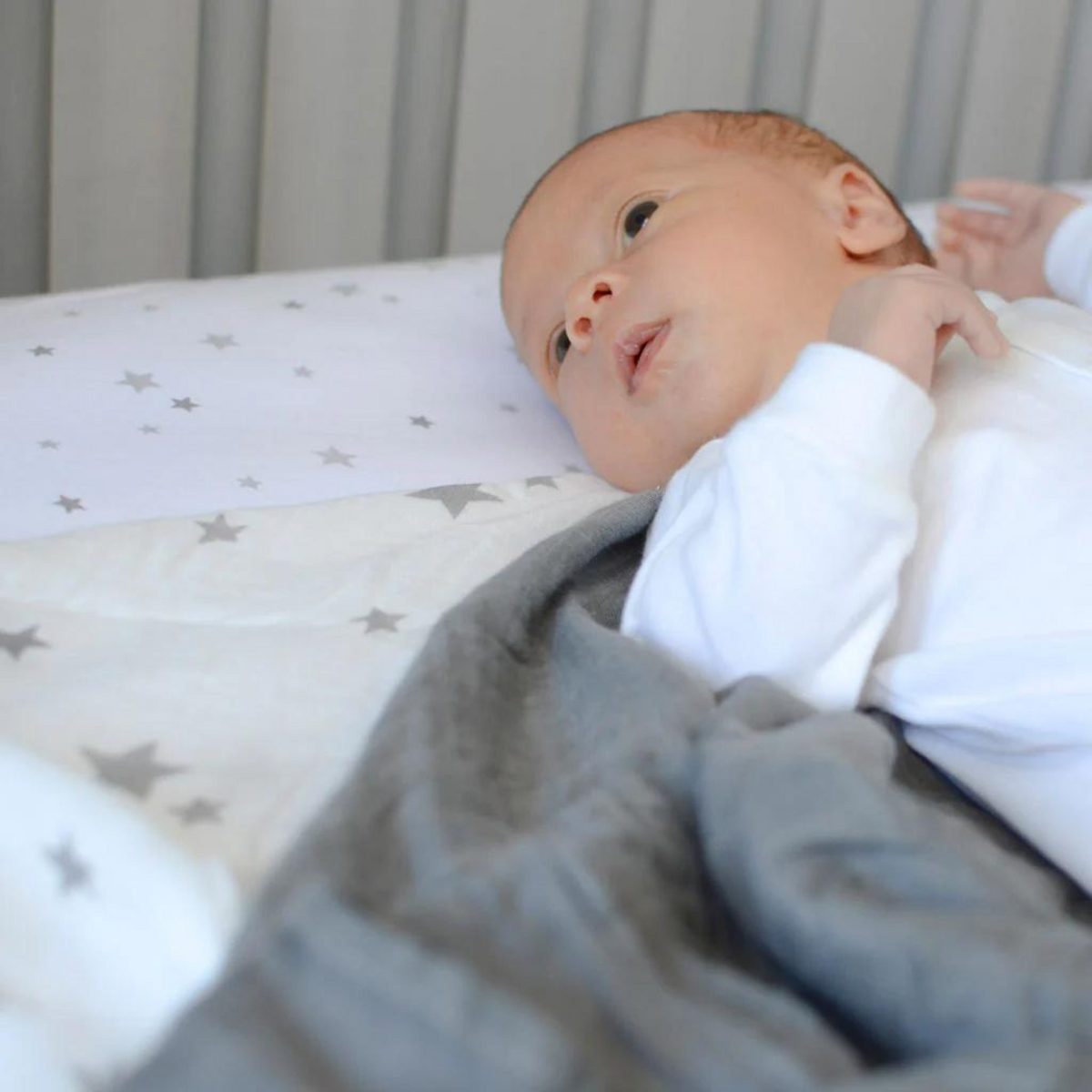 Pack de 3 Muselinas 80x70 cm - Estrellas Gris | Mon Baby