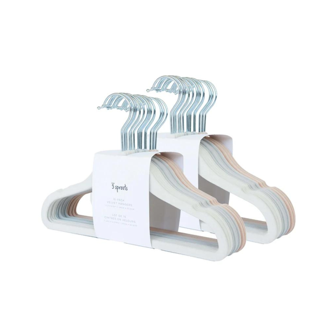 Set de 30 Colgadores de Terciopelo Antideslizantes para Ropa de Bebés y Niños - Crema, Gris y Avellana | 3 Sprouts