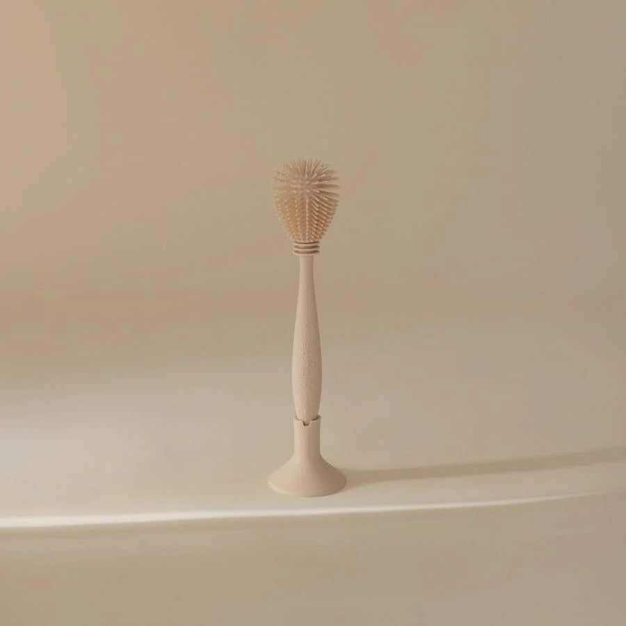 Cepillo de Limpieza Silicona para Mamaderas de Bebé | Mushie