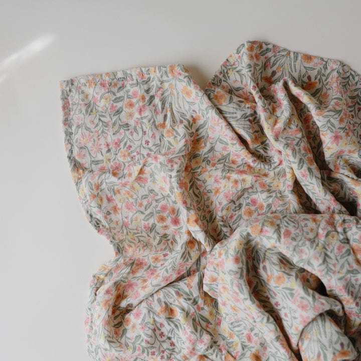 Swaddle - Flores Pastel | Mushie