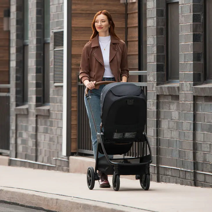 Coche de Paseo Triv™ Next - Negro | Nuna