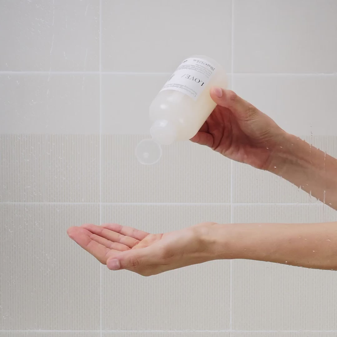 Load video: DAVINES LOVE CURL Shampoo