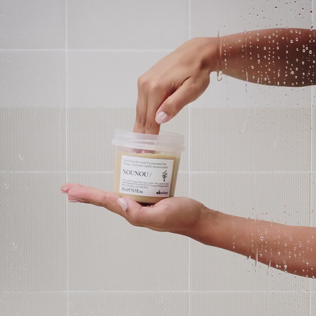Load video: DAVINES NOUNOU Hair Mask