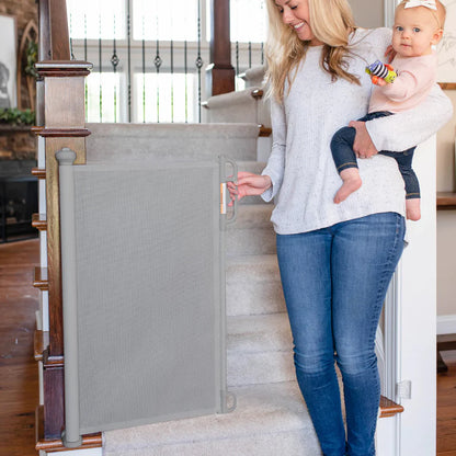 Puerta Retráctil de Seguridad para Bebés - Gris | MomCozy